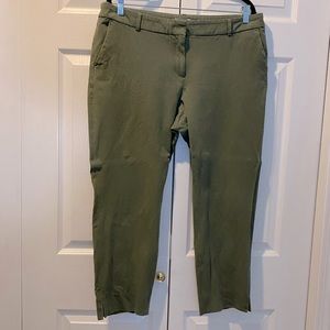 Halogen olive ankle pants, size 16